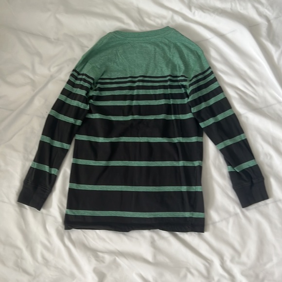 First Wave long sleeve - Picture 3 of 3